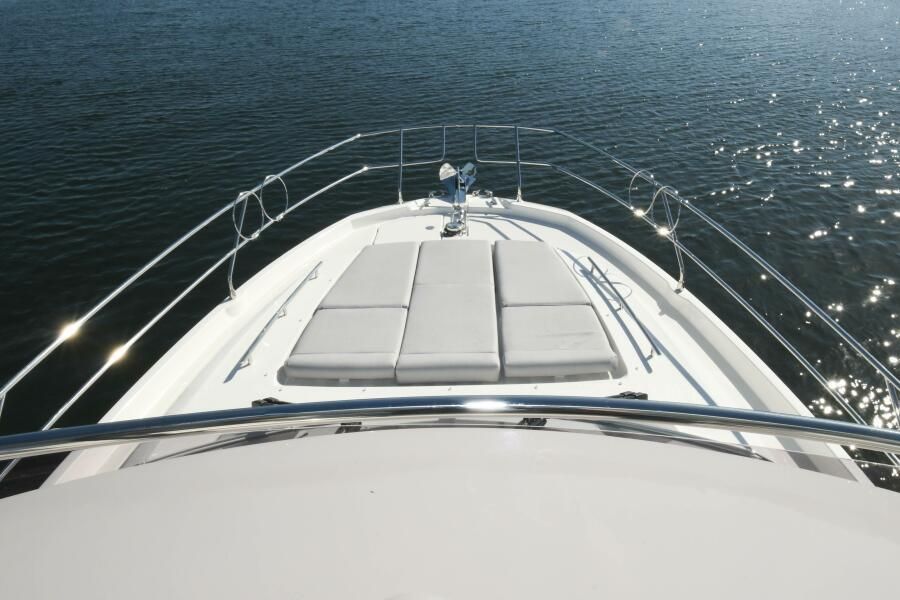 2023 Prestige 420 Flybridge