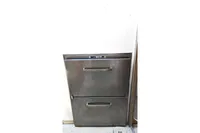 Stainless steel double-drawer appliance on Flash Cat 52S, 2015 model.