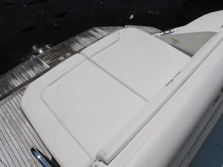 Not Guilty Yacht Photos Pics 2018 Sea Ray Sundancer boat with white cushioned seating on deck.