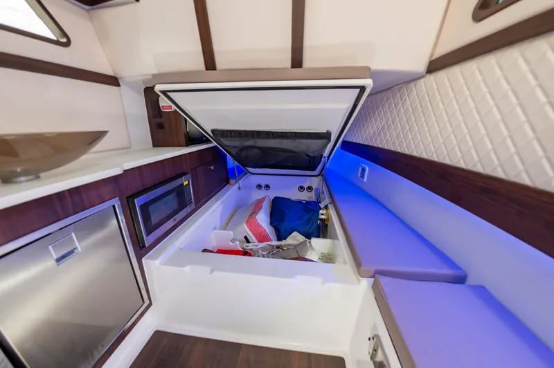 Lorelei Yacht Photos Pics 