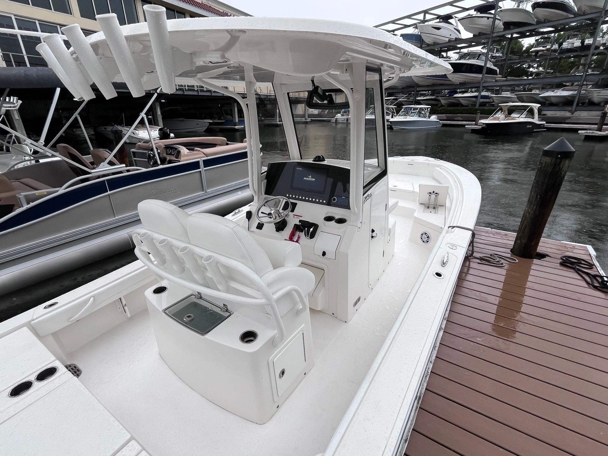 2021 Regulator 26 XO Center Console for sale YachtWorld