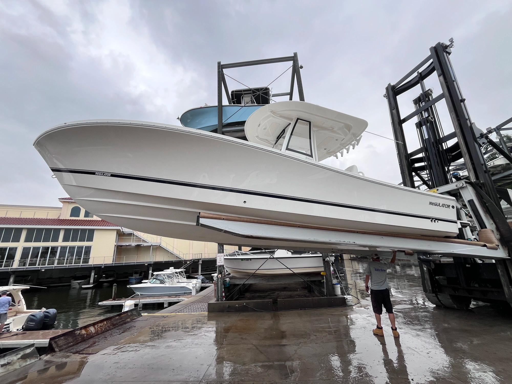 2021 Regulator 26 XO Center Console for sale YachtWorld
