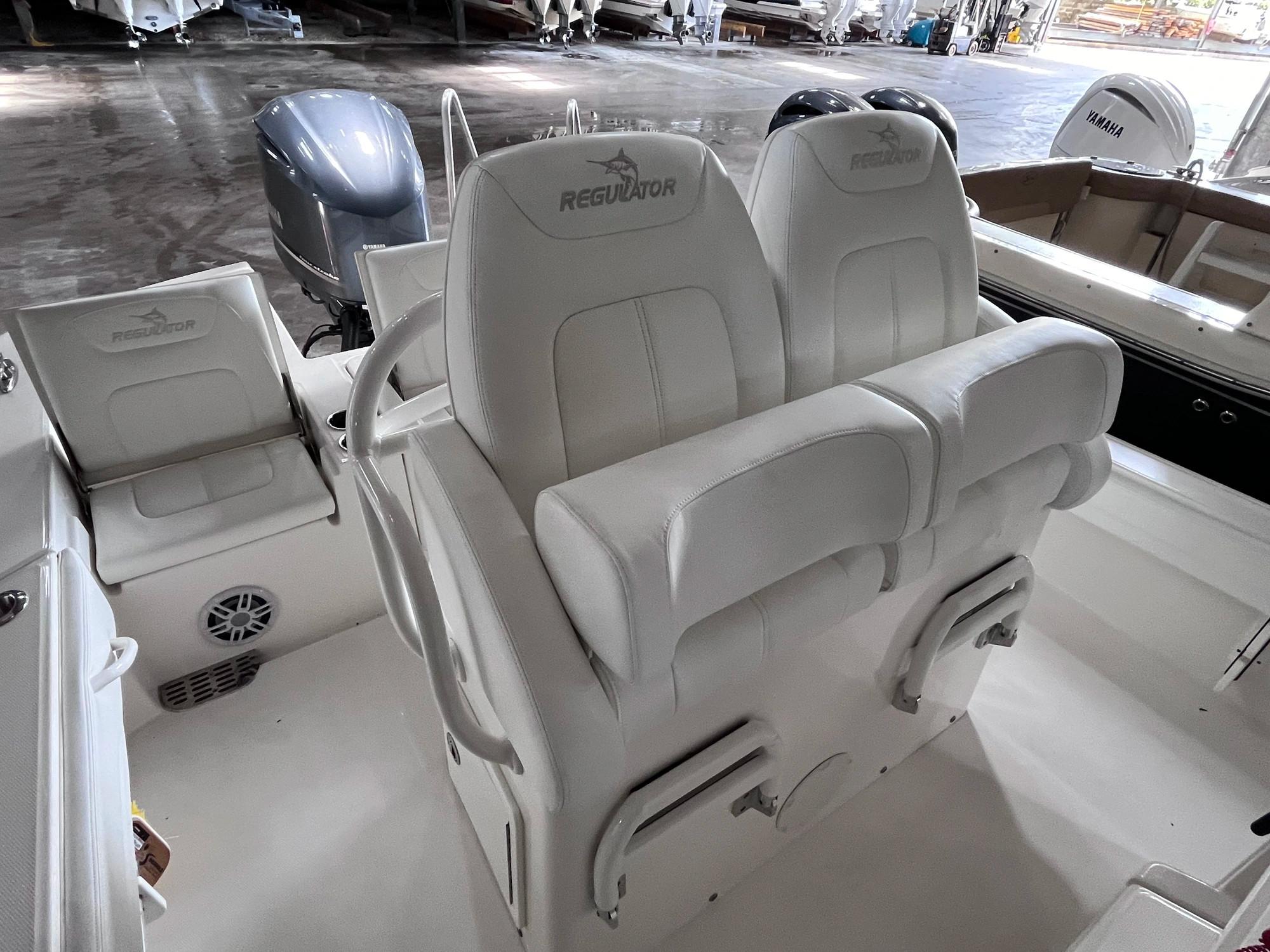2021 Regulator 26 XO Center Console for sale YachtWorld
