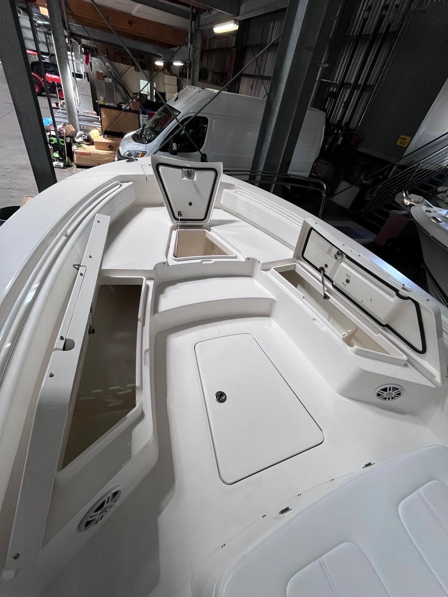 2021 Regulator 26 XO Center Console for sale YachtWorld