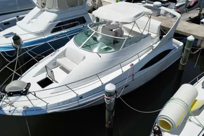 Carver 350 Mariner
