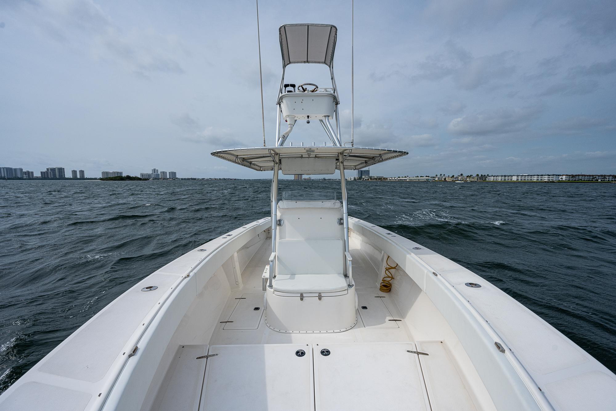 1999 Venture 34 Open CC boat on open water, view from bow.