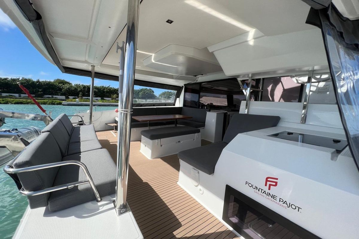 2022 Fountaine Pajot 45 