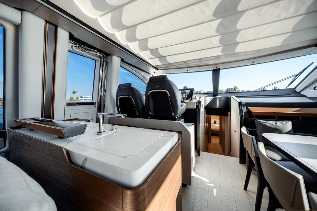 2025 Azimut 80 