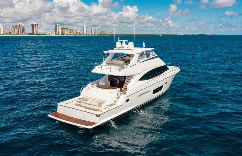 Mana Yacht Photos Pics 