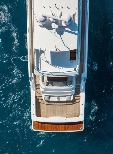 Mana Yacht Photos Pics 