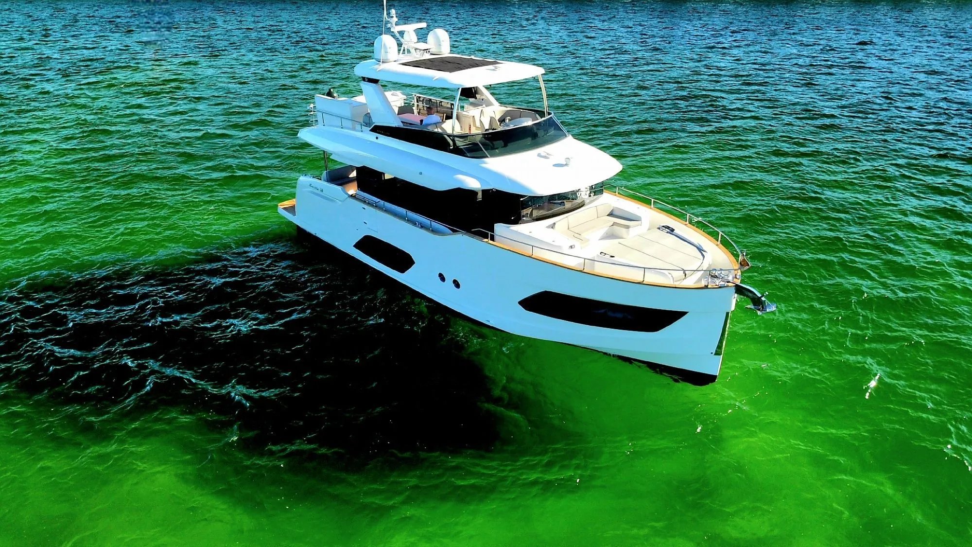 2020 ABSOLUTE 58 NAVETTA - Image 2