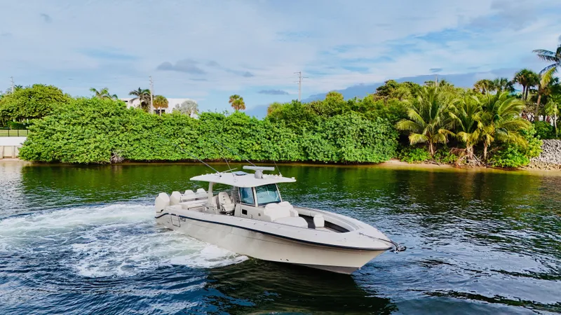 18 Reeler Yacht Photos Pics 