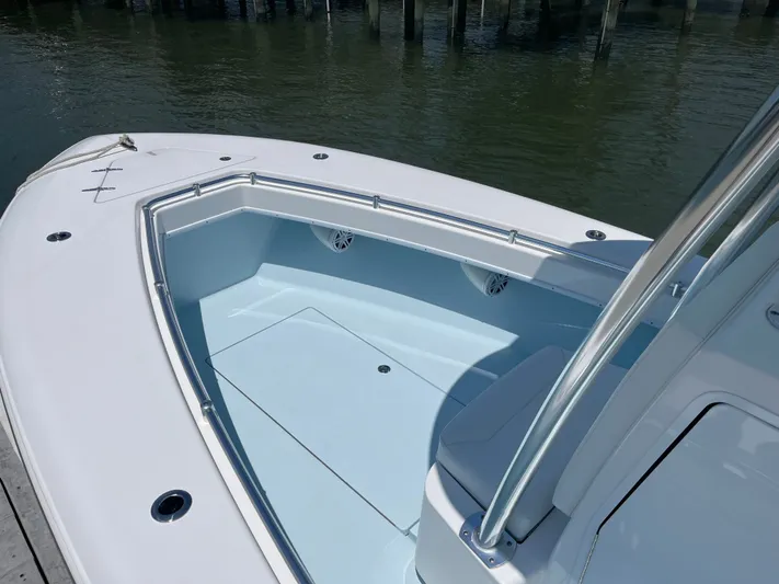  Yacht Photos Pics 2025 Contender 25T~Legasea Marine