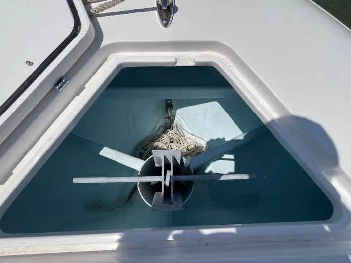  Yacht Photos Pics 2025 Contender 25T~Legasea Marine