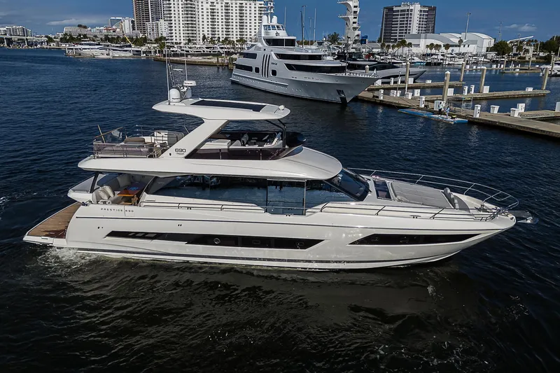 Irish Eyes Yacht Photos Pics 