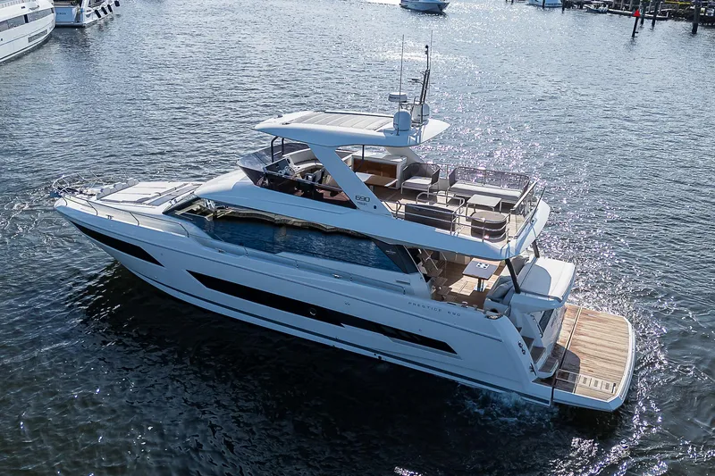 Irish Eyes Yacht Photos Pics 