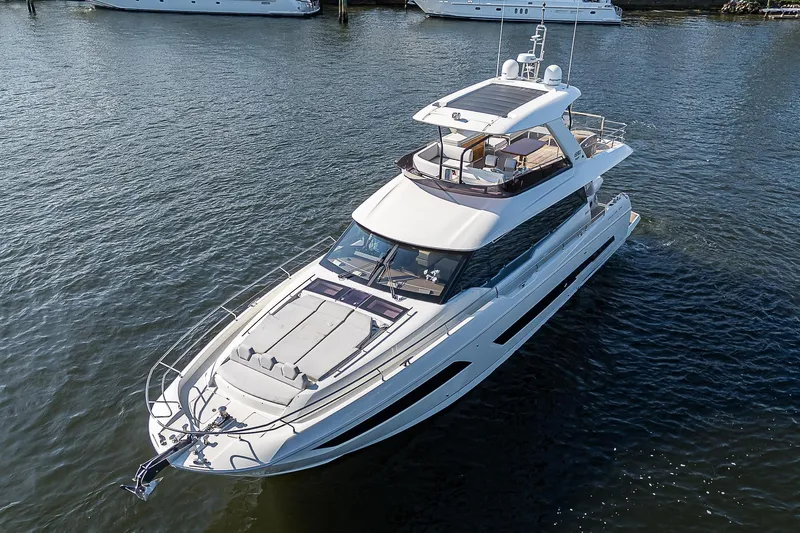 Irish Eyes Yacht Photos Pics 