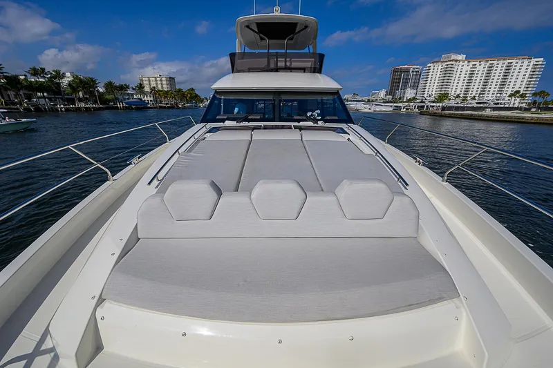 Irish Eyes Yacht Photos Pics 