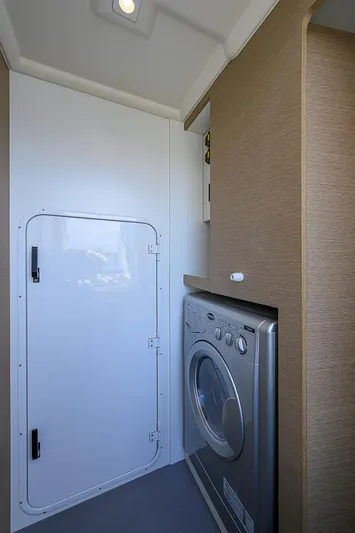 Irish Eyes Yacht Photos Pics 