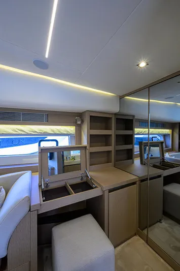 Irish Eyes Yacht Photos Pics 