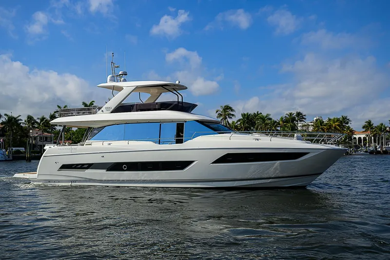 Irish Eyes Yacht Photos Pics 