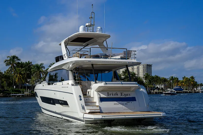 Irish Eyes Yacht Photos Pics 