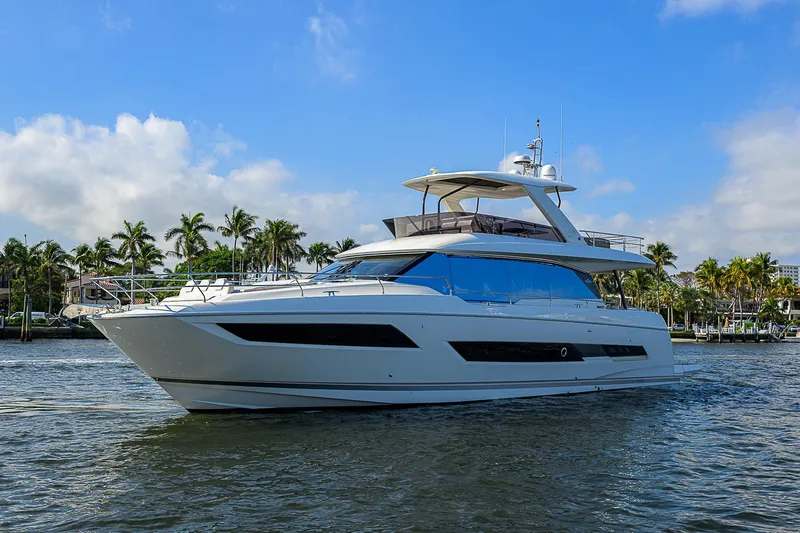 Irish Eyes Yacht Photos Pics 