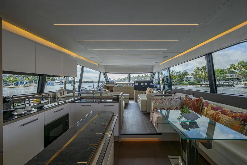 Irish Eyes Yacht Photos Pics 