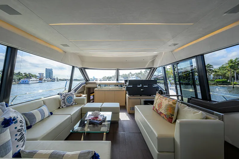 Irish Eyes Yacht Photos Pics 