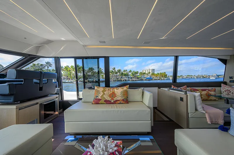 Irish Eyes Yacht Photos Pics 