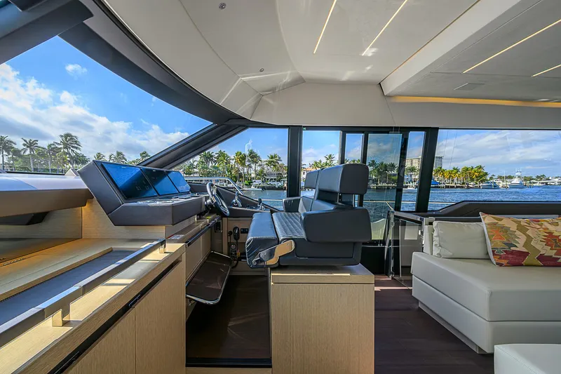 Irish Eyes Yacht Photos Pics 