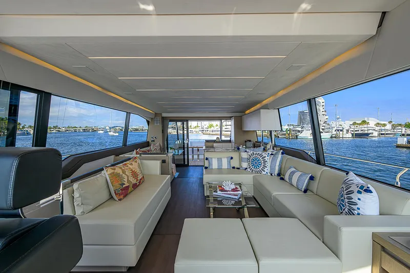 Irish Eyes Yacht Photos Pics 