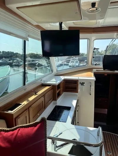 Small World Yacht Photos Pics 