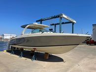 2023 Chris-Craft Launch 35 GT