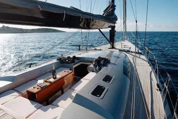 Valkyrie Yacht Photos Pics Cockpit &ndash; Seating Area