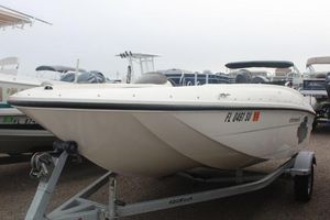 Bayliner Element E16