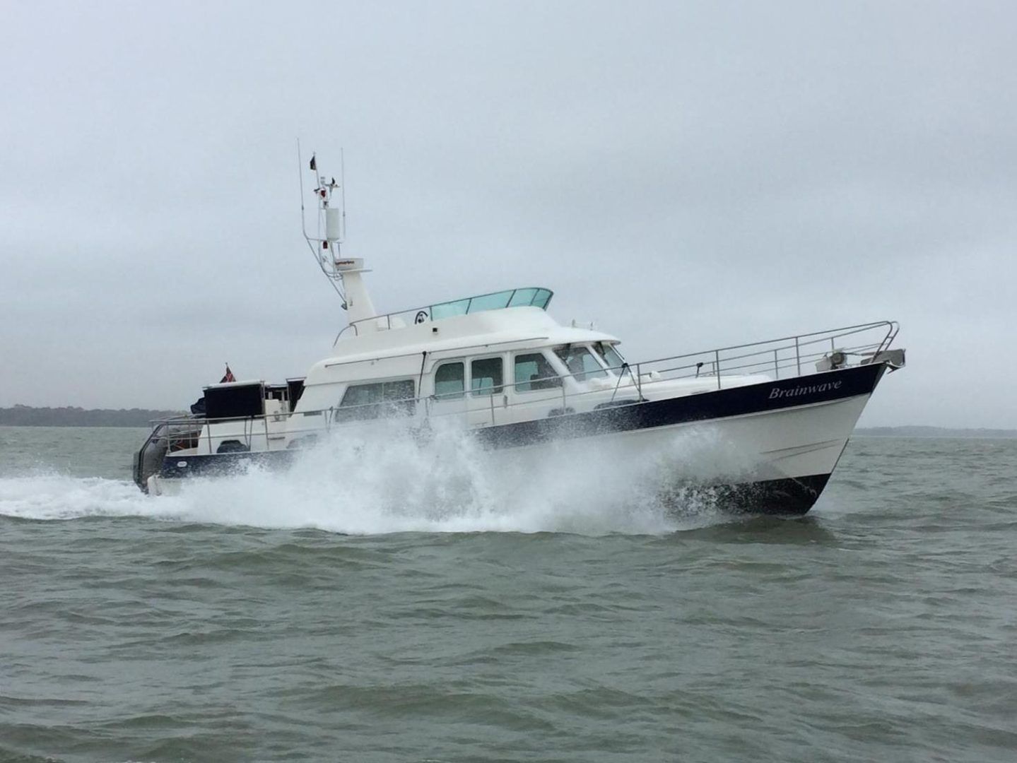 2006 Hardy Commodore 42