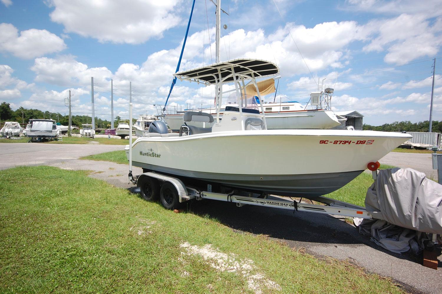 2021 NauticStar 2102 Legacy Sport Fishing for sale - YachtWorld