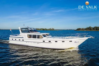 2000 Valk Voyager 1750