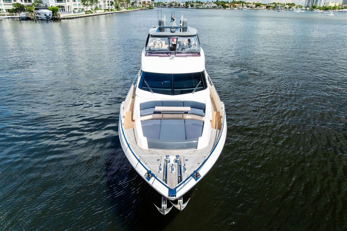 2018 Ferretti Yachts 85 