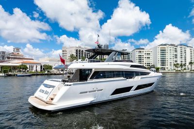 Yacht