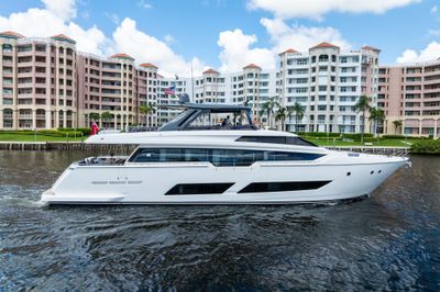 Yacht
