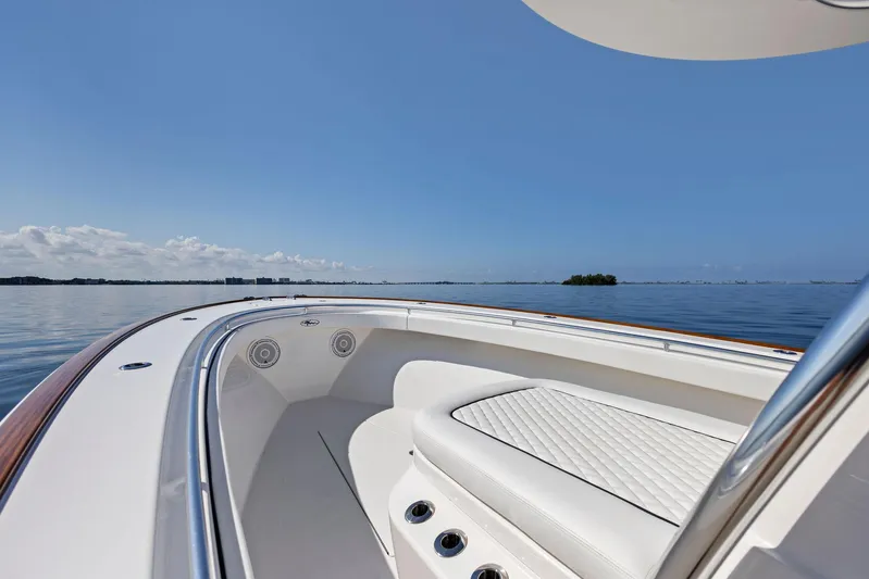  Yacht Photos Pics Bow