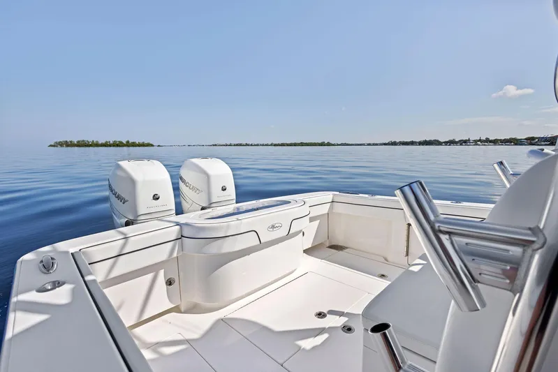  Yacht Photos Pics Cockpit