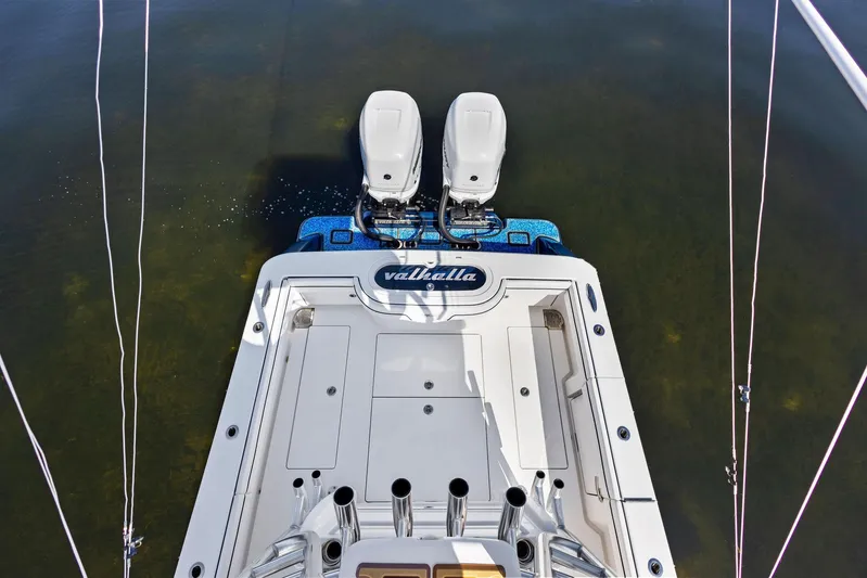  Yacht Photos Pics Cockpit Overview