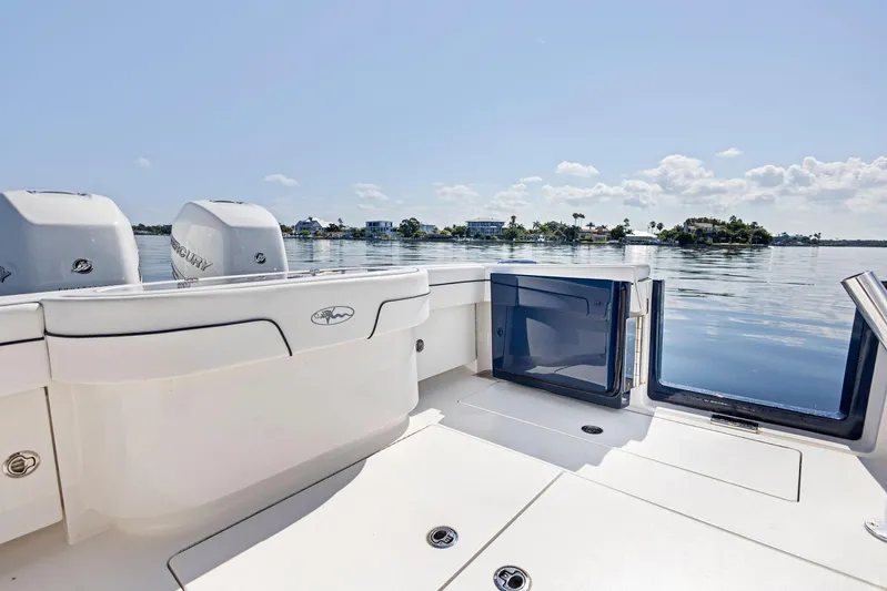  Yacht Photos Pics Cockpit