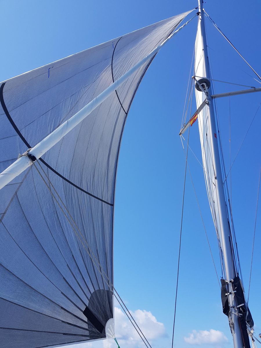 2021 Lagoon 42 