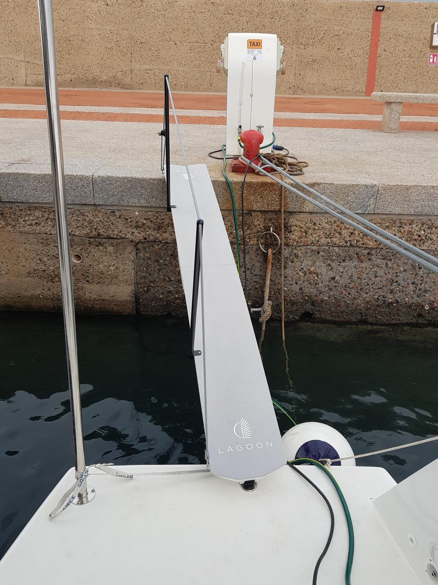 2021 Lagoon 42 