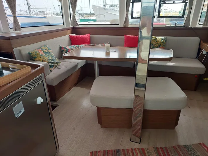 Kaya Yacht Photos Pics Lagoon 42 - Kaya - Salon