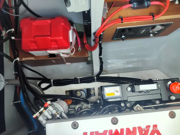 Kaya Yacht Photos Pics Lagoon 42 - Kaya - Port Engine 1500 hours